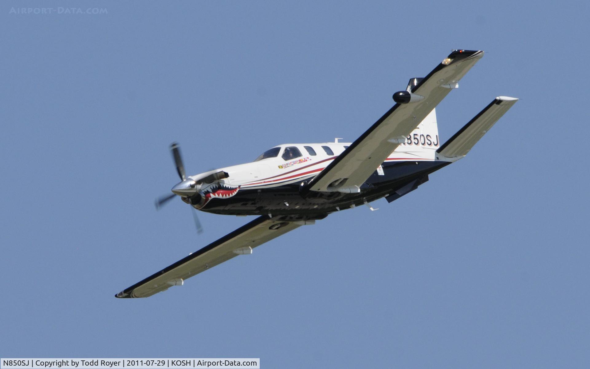 N850SJ, 2008 Socata TBM-700 C/N 447, AIRVENTURE 2011