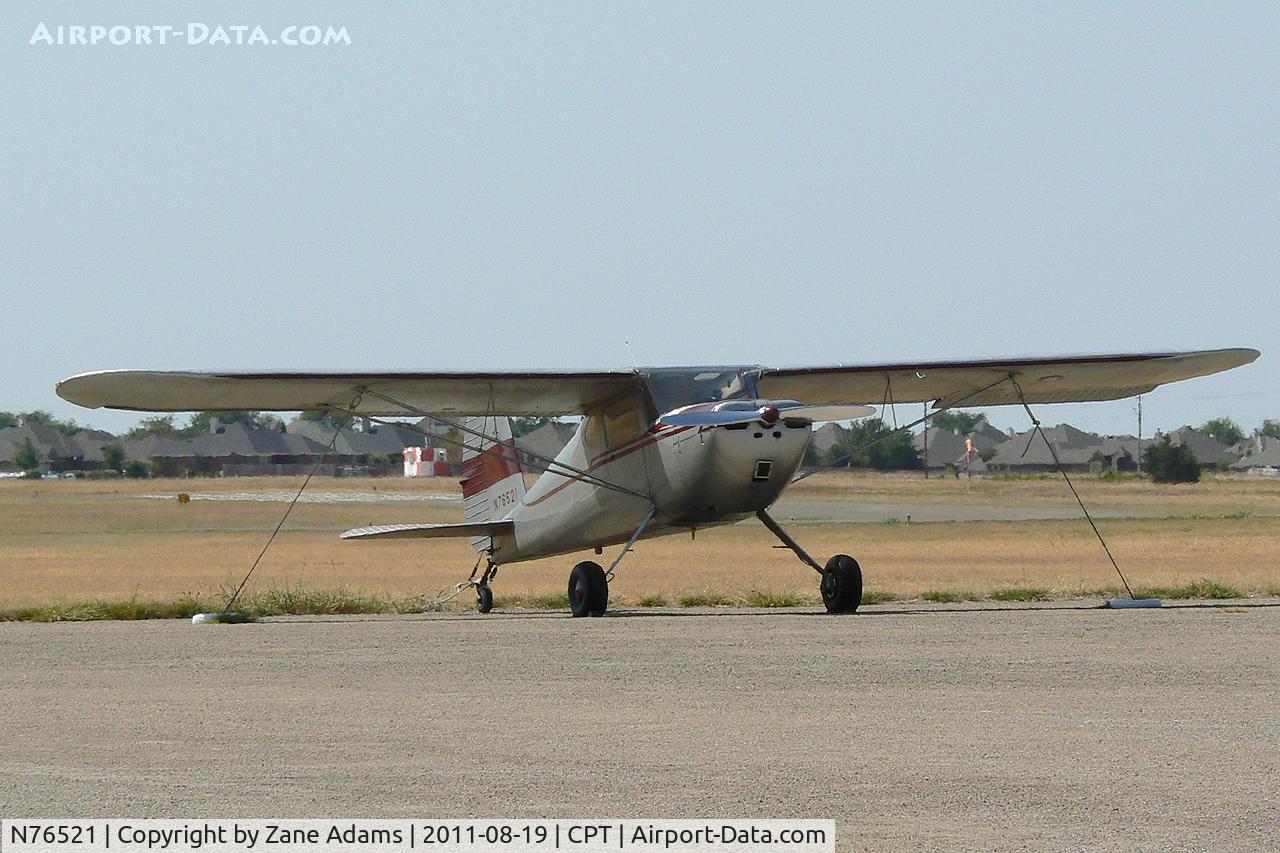 N76521, 1946 Cessna 140 C/N 10953, At Cleburne Municipal