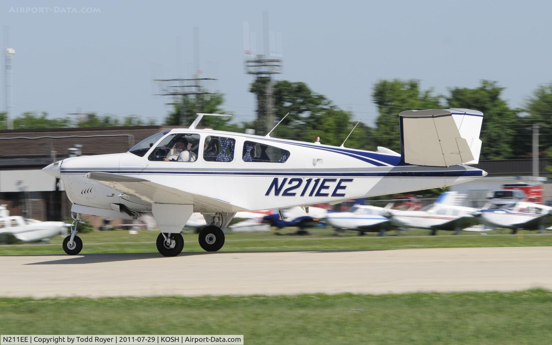 N211EE, 1968 Beech V35A Bonanza C/N D-8888, AIRVENTURE 2011