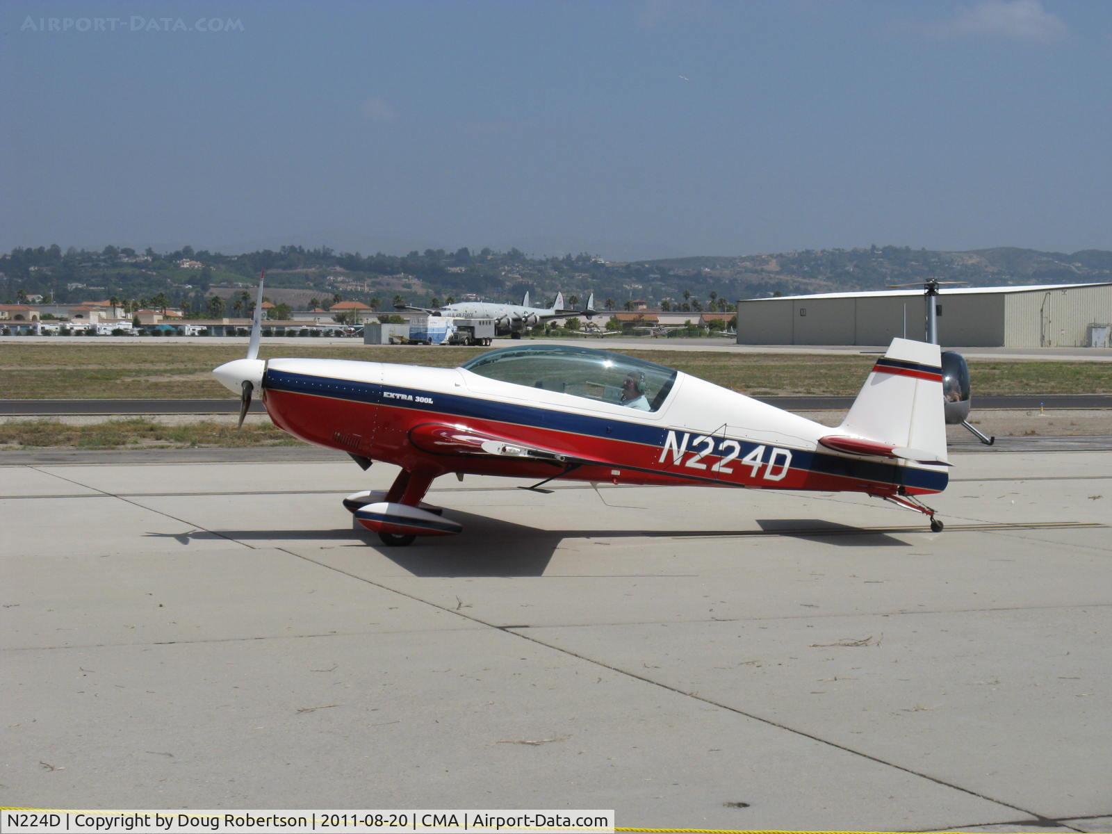 N224D, 1996 Extra EA-300/L C/N 028, 1996 Extra Flugzeugbau Gmbh EA 300/L, Lycoming AEIO-540-L1B5 300 Hp, fully aerobatic production design by Walter Extra, low wing version, taxi