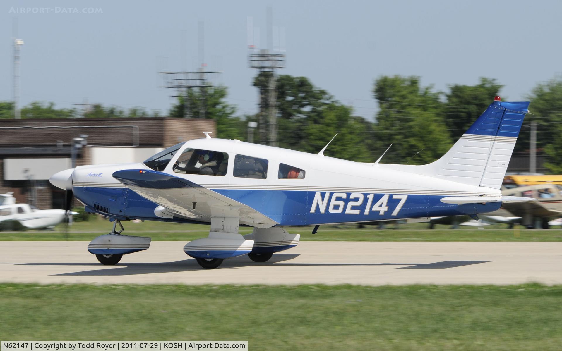 N62147, 1979 Piper PA-28-181 C/N 287990289, AIRVENTURE 2011