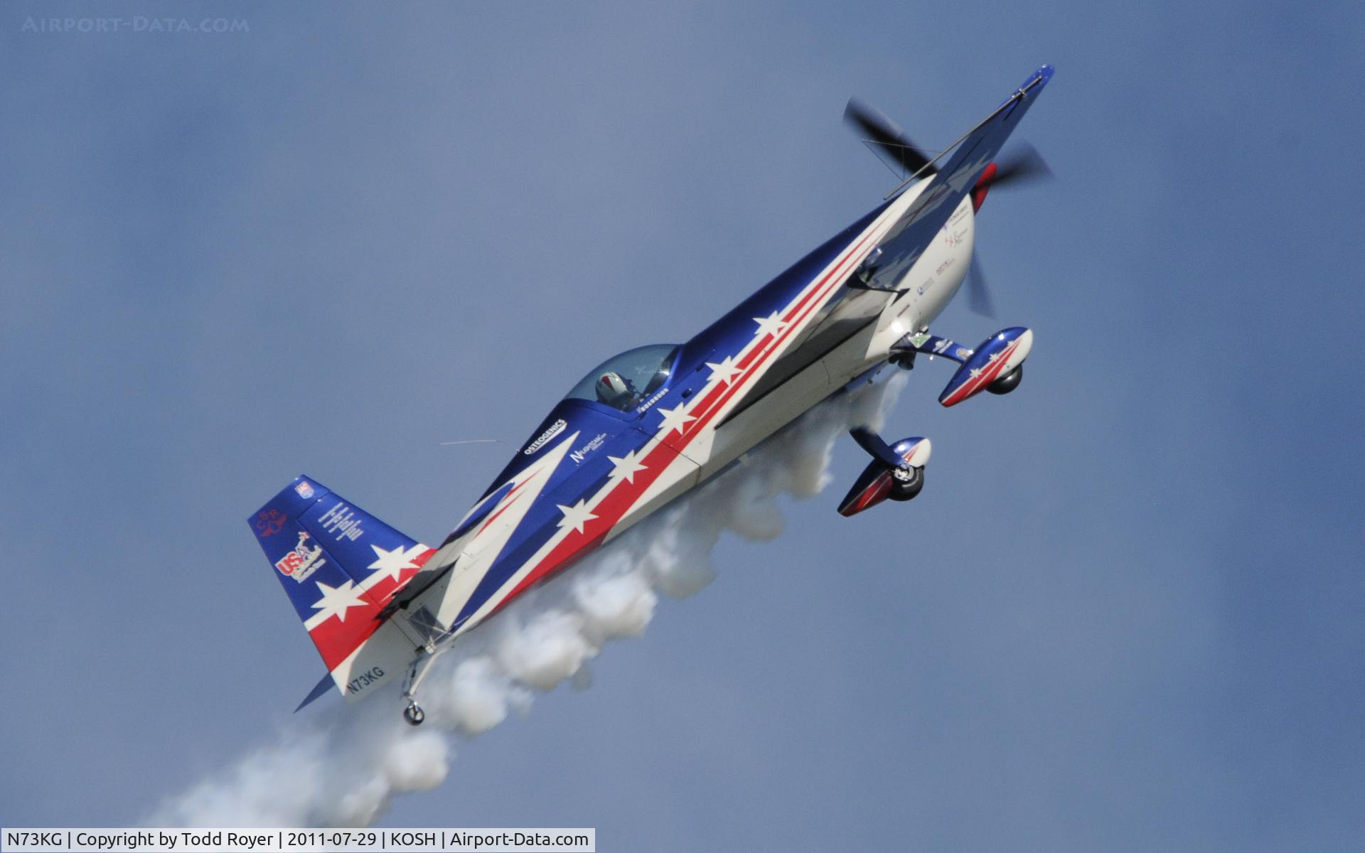 N73KG, Extra EA-330SC C/N SC014E, AIRVENTURE 2011