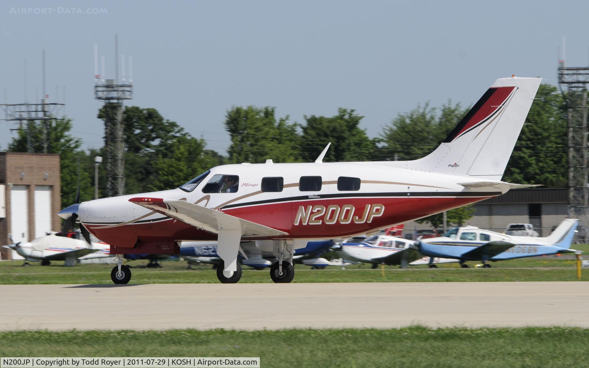 N200JP, Piper PA-46-350P Malibu Mirage C/N 4636501, AIRVENTURE 2011
