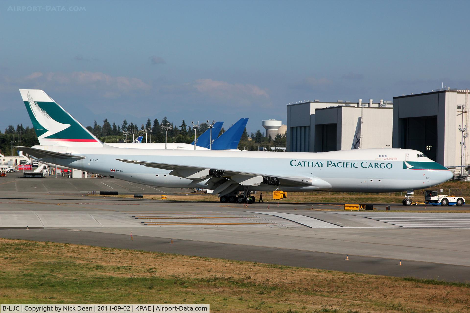 B-LJC, 2011 Boeing 747-867F/SCD C/N 39240, KPAE/PAE