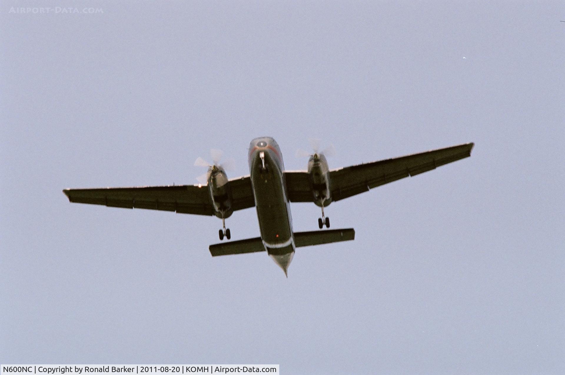 N600NC, 1965 De Havilland Canada DHC-4A Caribou C/N 237, C-7 overhead