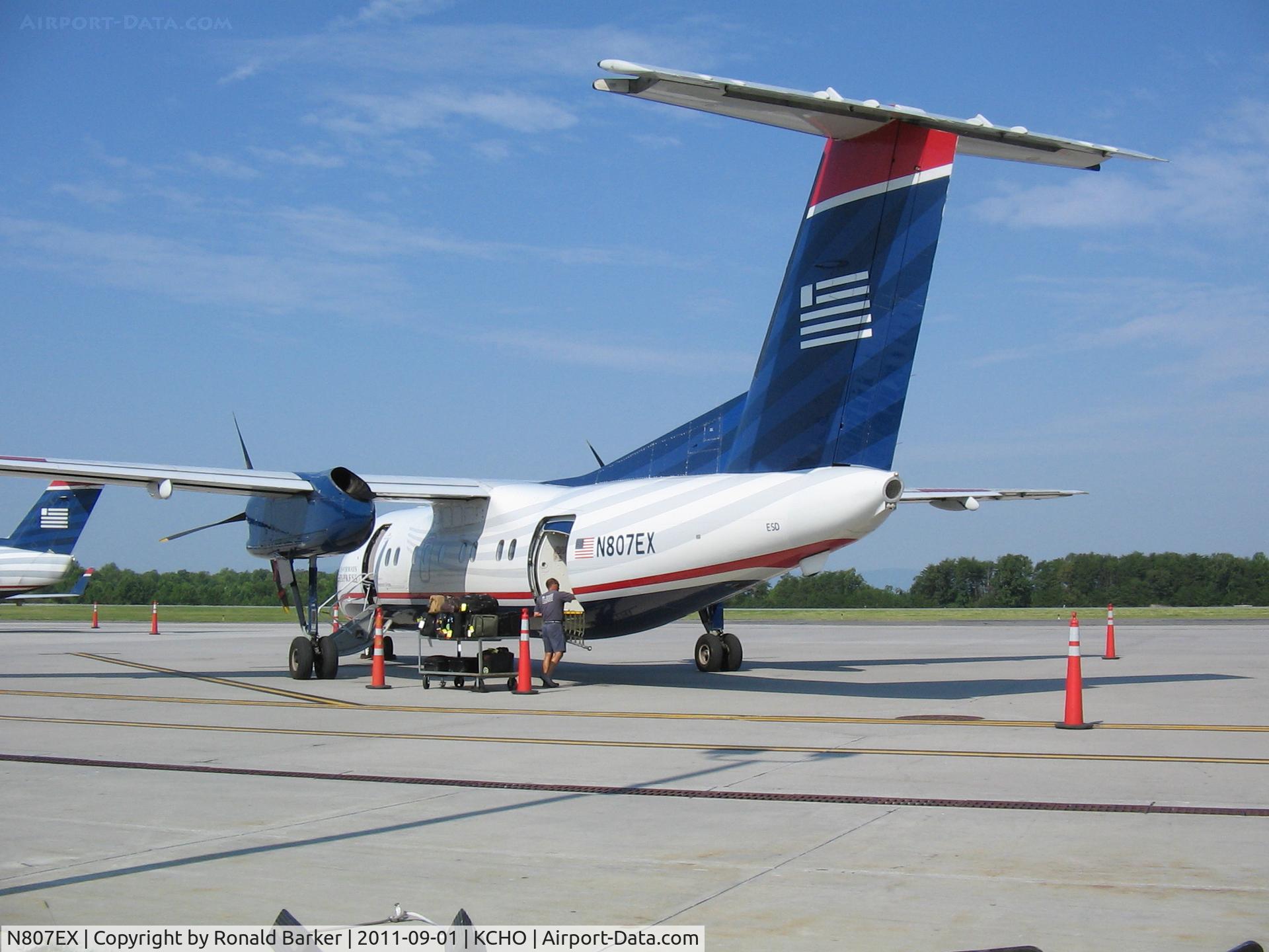 N807EX, 1991 De Havilland DHC-8-102 C/N 292, CHO, VA