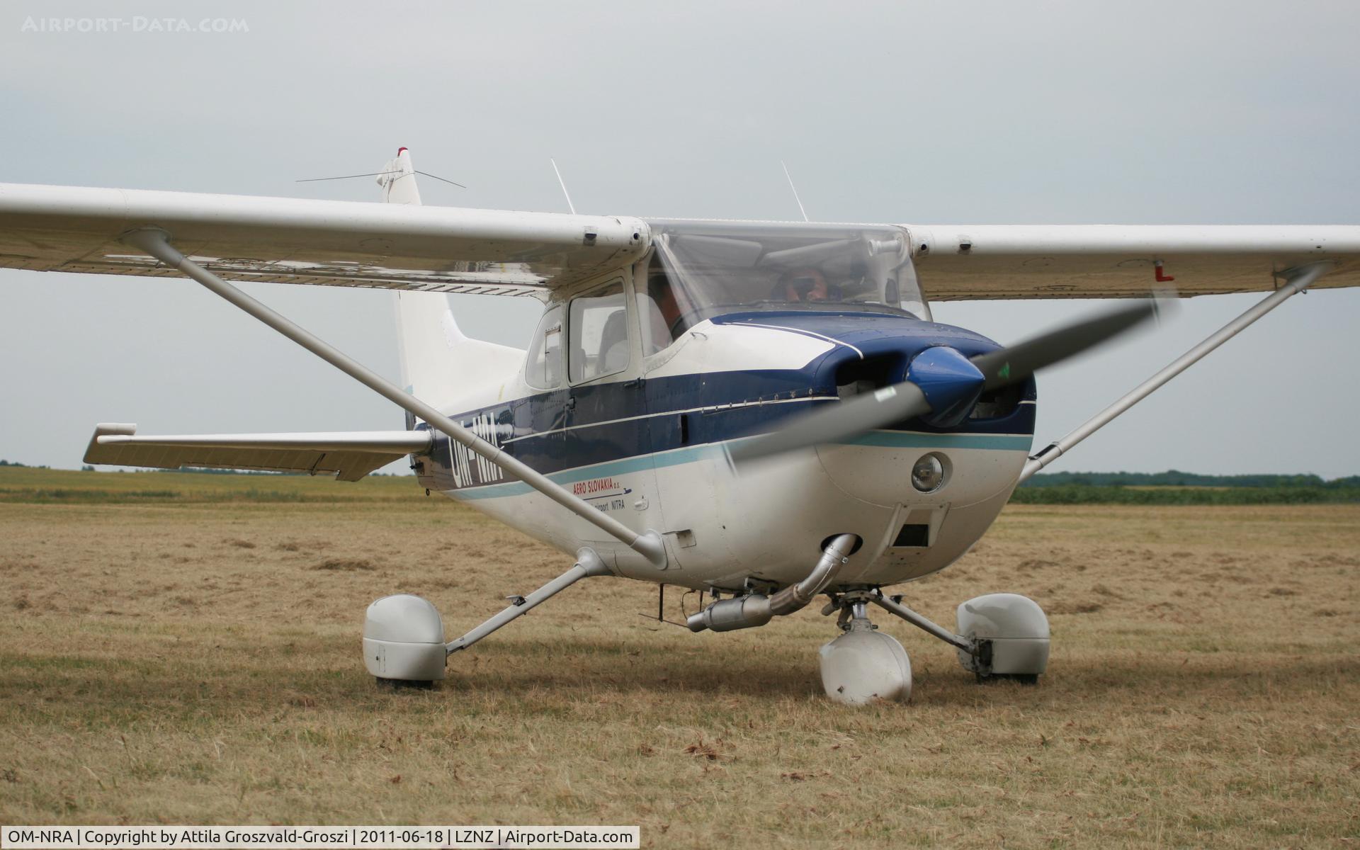 OM-NRA, Reims F172N Skyhawk C/N 1710, Nové Zámky Airport - Slovakia (Slovak Republik) SK