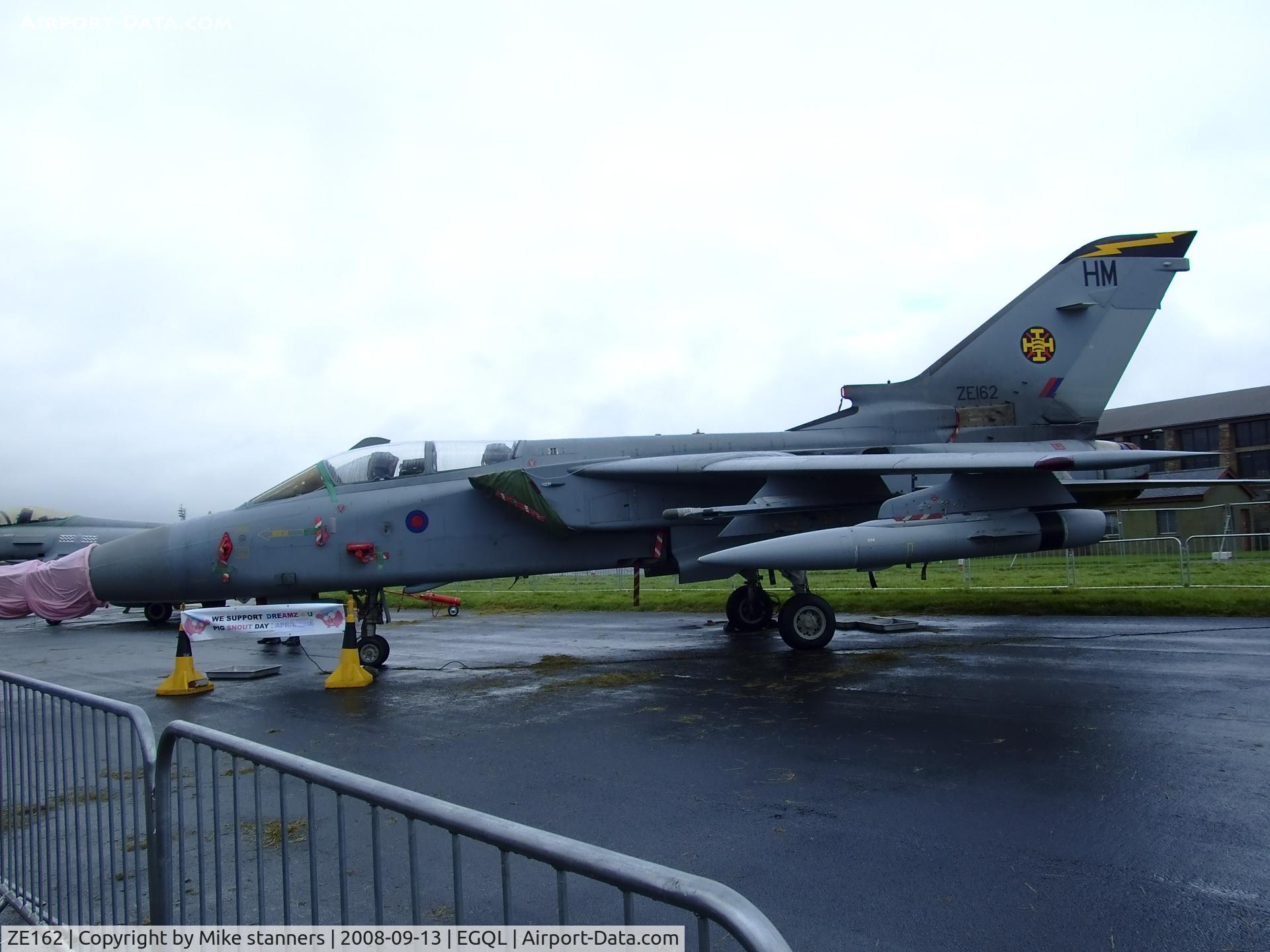 ZE162, 1986 Panavia Tornado F.3 C/N 524/AS016/3236, 111Sqn Tornado F.3 Leuchars airshow 2008