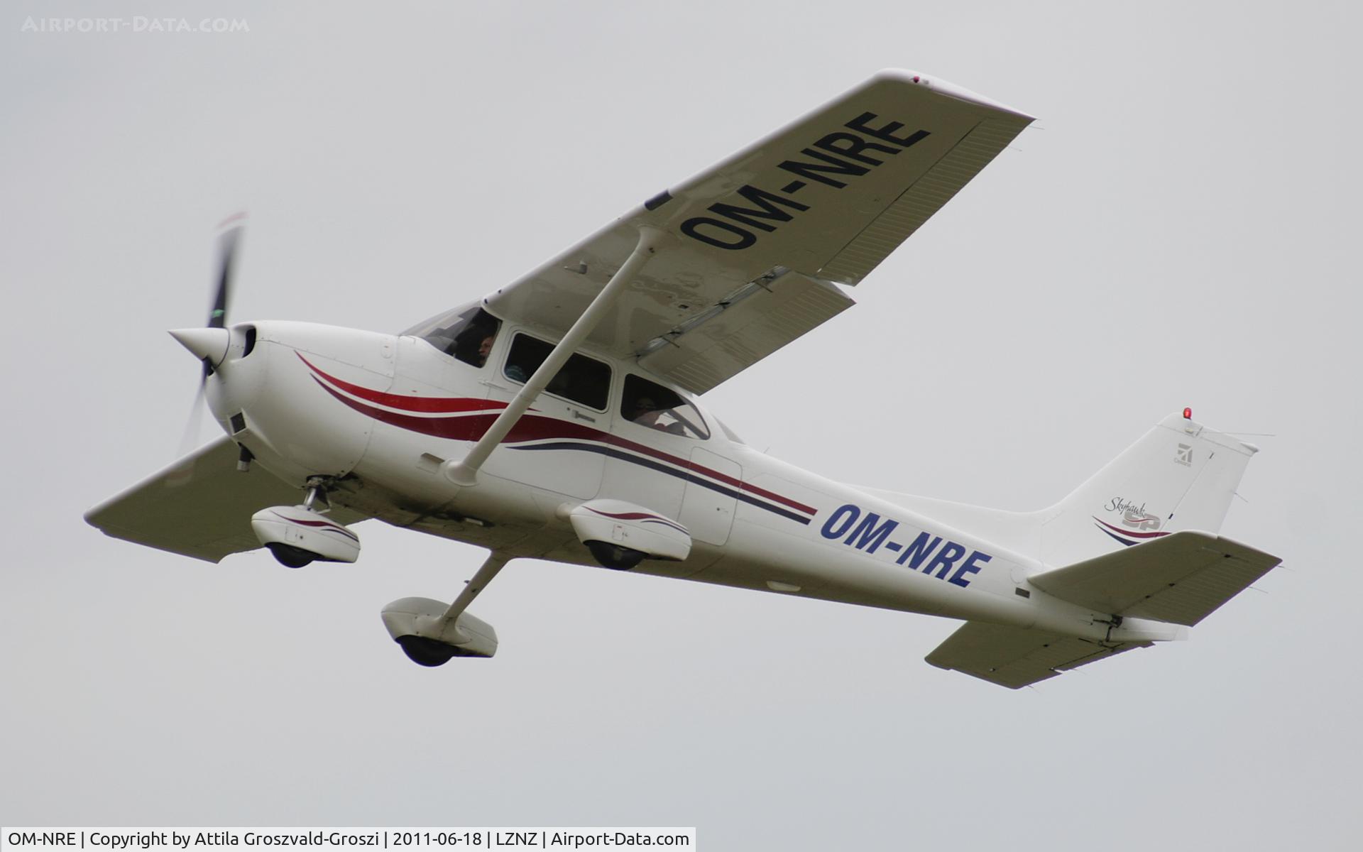 OM-NRE, 1999 Cessna 172S C/N 172S8317, Nové Zámky Airport - Slovakia (Slovak Republik) SK