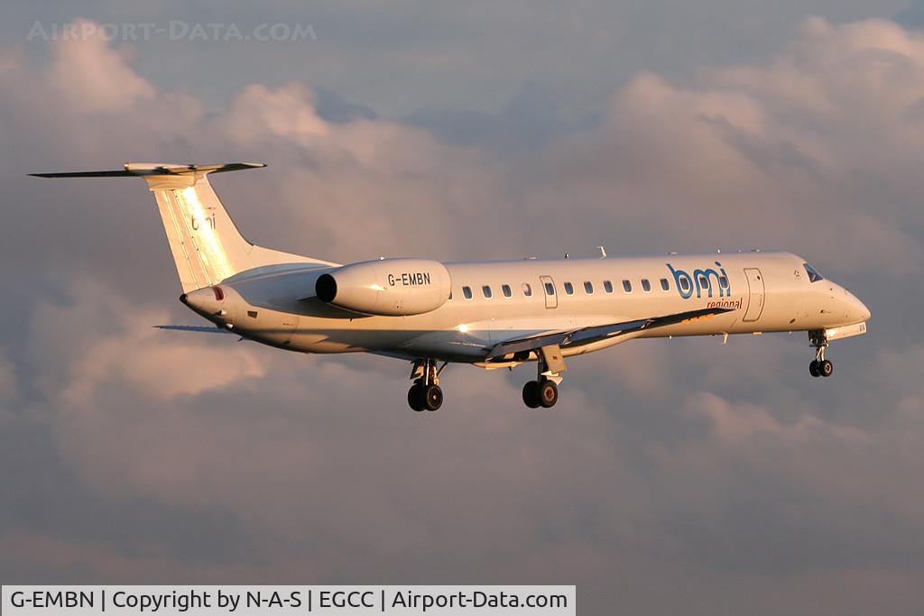 G-EMBN, 2000 Embraer EMB-145EP (ERJ-145EP) C/N 145201, Landing 23R