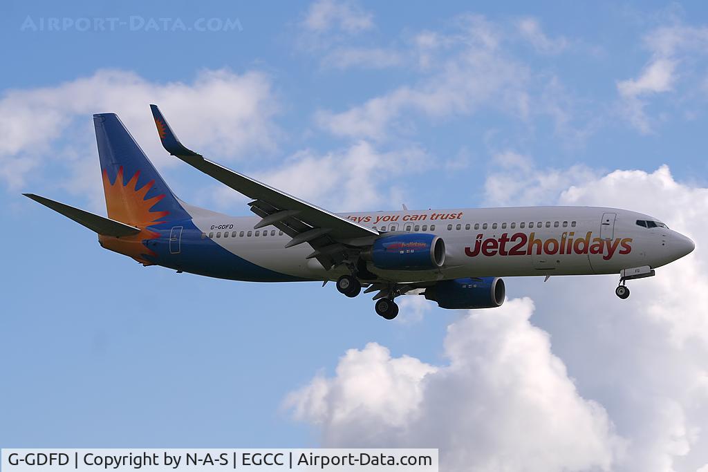 G-GDFD, 1997 Boeing 737-8K5 C/N 27982, Arriving 23R