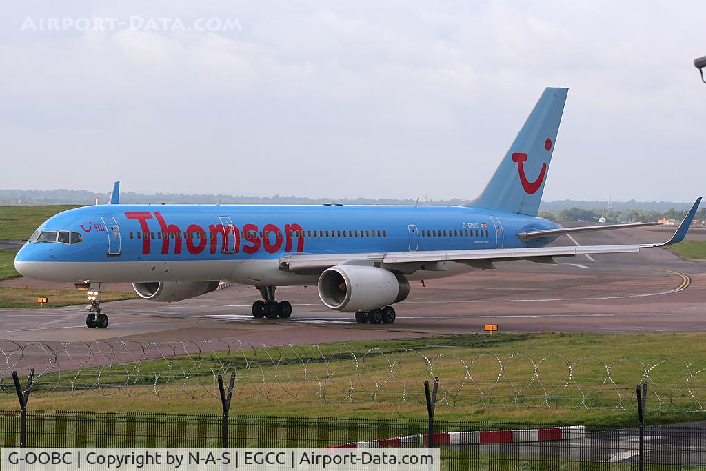 G-OOBC, 2003 Boeing 757-28A C/N 33098, Holding short of 23R