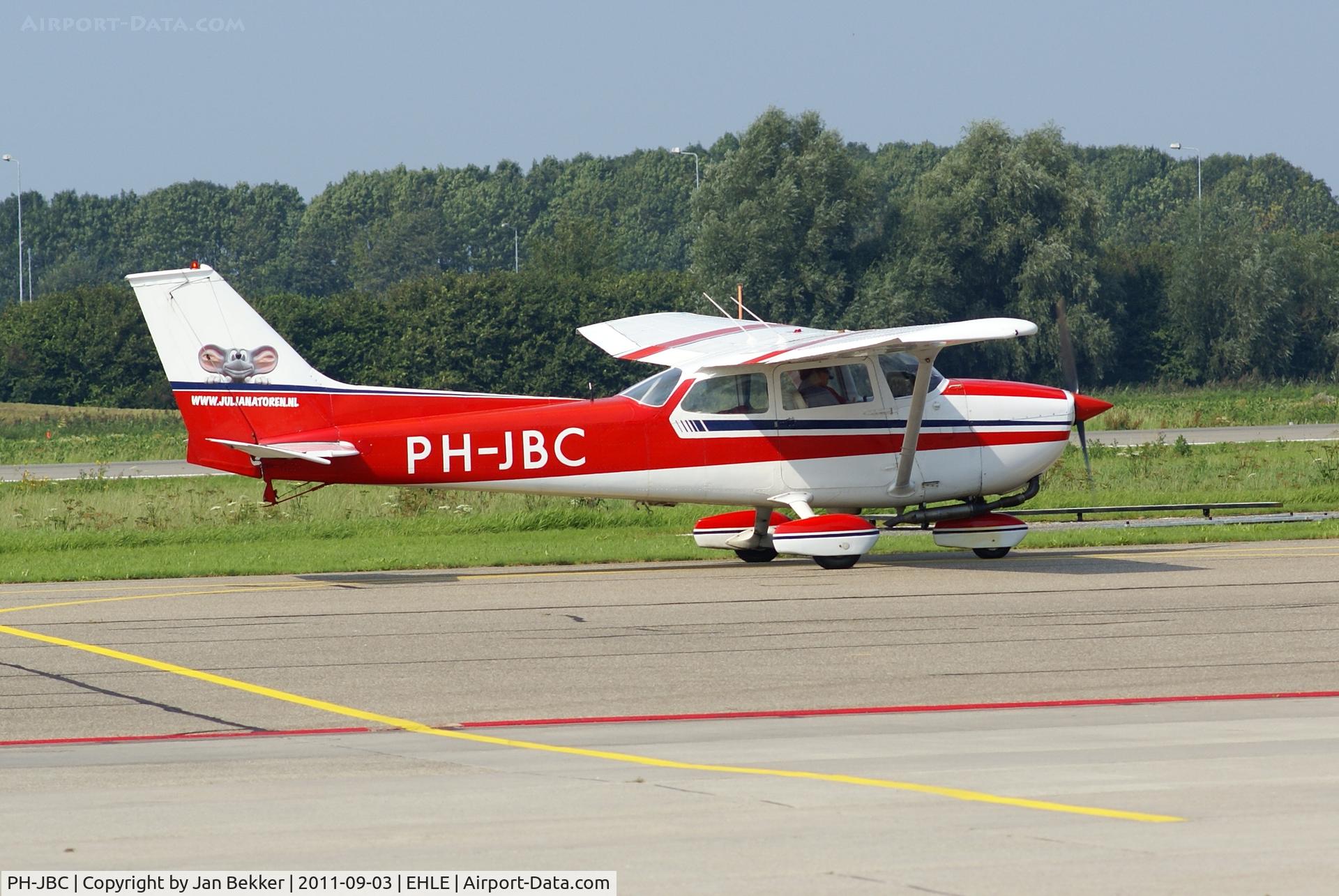 PH-JBC, 1973 Reims F172M Skyhawk C/N 0960, Airport Lelystad