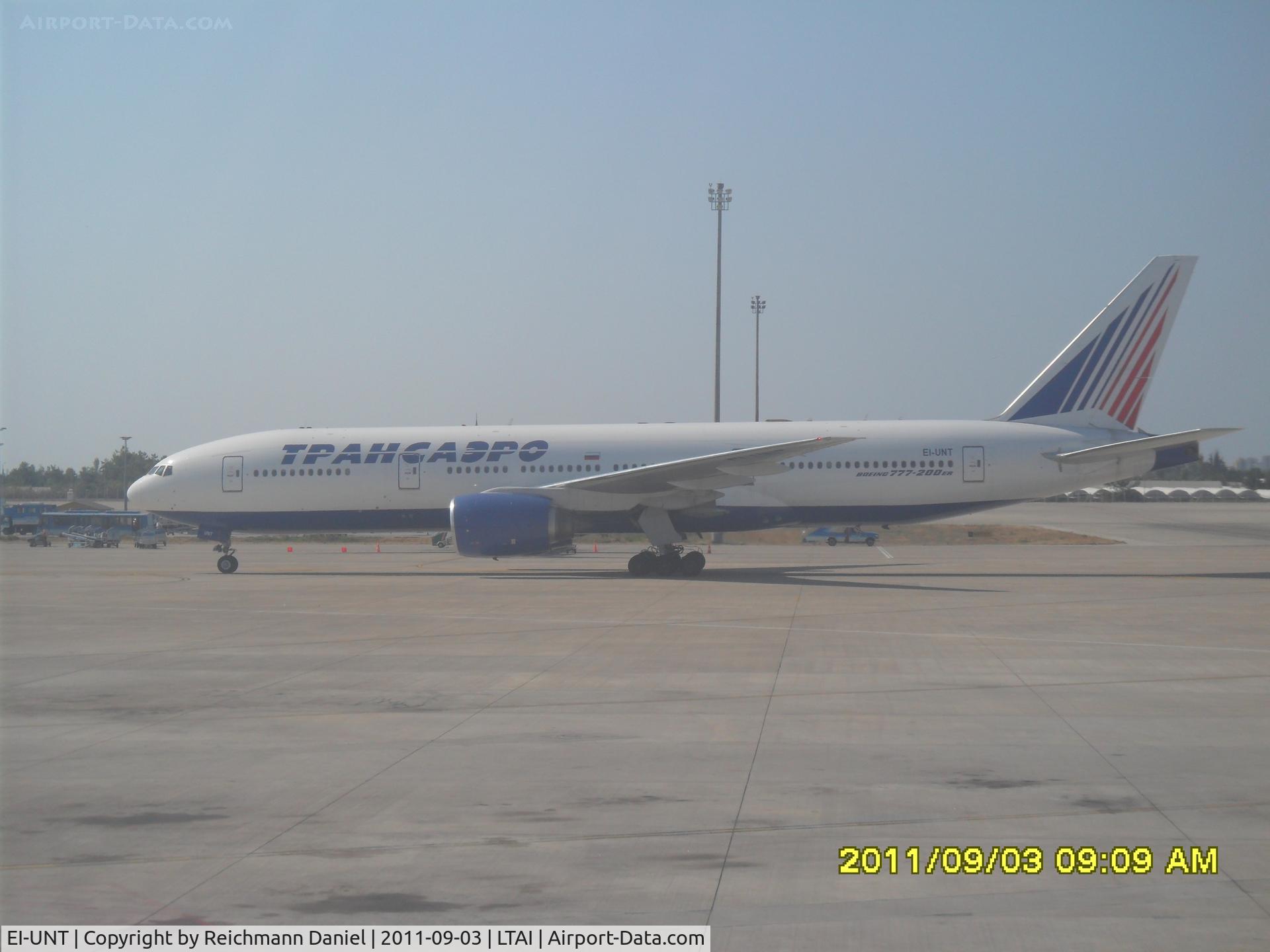 EI-UNT, 1998 Boeing 777-212/ER C/N 28998, One of 5 Transaero heavys in the morning 3 747-400, 1 747-200 and this beauty :) play some russian roulette ;)