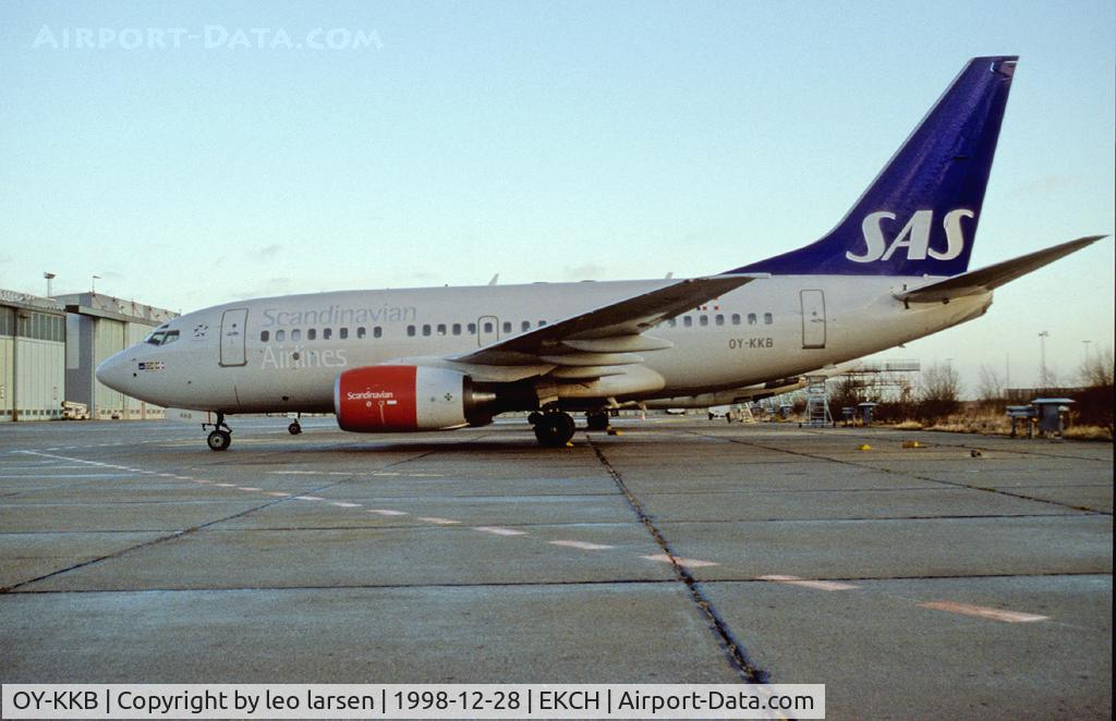 OY-KKB, 1998 Boeing 737-683 C/N 28293, CPH Copenhagen Kastrup 28.12.98