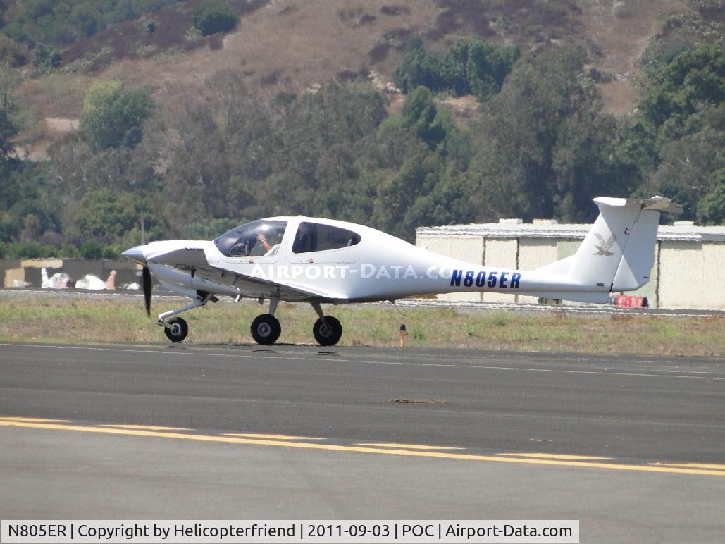 N805ER, 2003 Diamond DA-40 Diamond Star C/N 40.316, Taxiing off of runway 26L