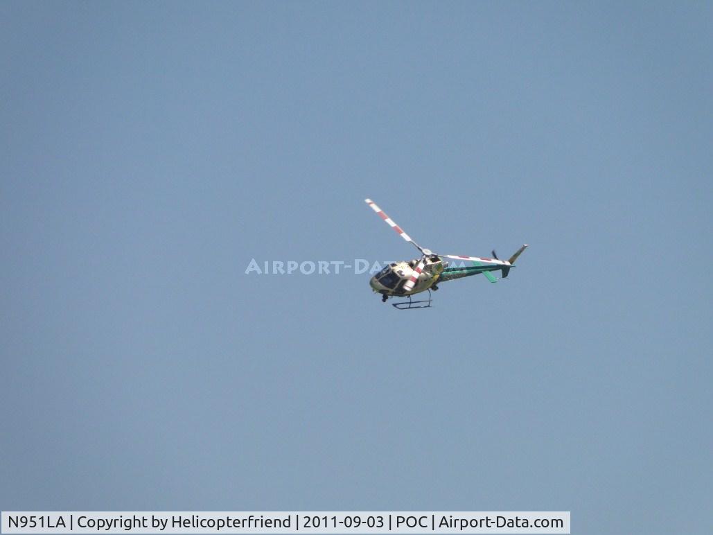 N951LA, 2010 Eurocopter AS-350B-2 Ecureuil C/N 4933, Turning final for taxiway Sierra