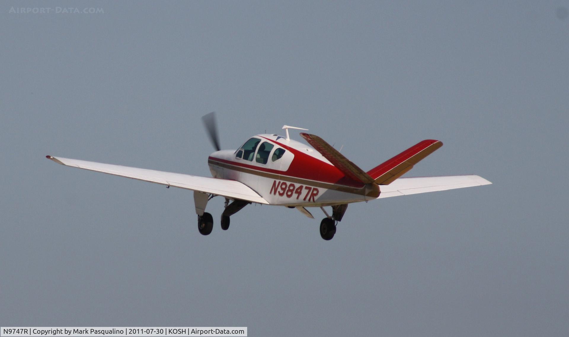 N9747R, 1959 Beech M35 Bonanza C/N D-6228, Beech M35