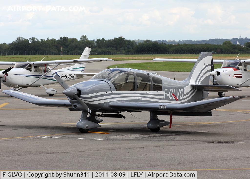 F-GLVO, Robin DR-400-180 Regent C/N 2155, Parked...
