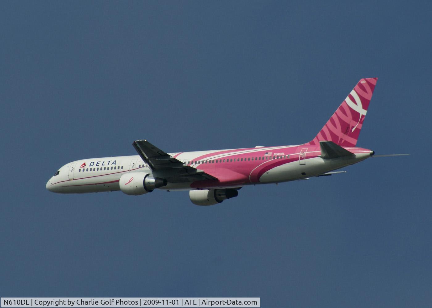 N610DL, 1985 Boeing 757-232 C/N 22817, Atlanta-Hartsfield Int'l, USA  November 1, 2009