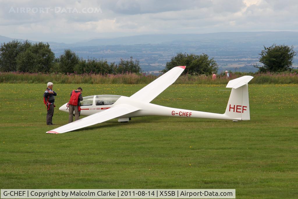 G-CHEF, Elan DG-500 Trainer C/N 5E53T20, Elan DG-500 Trainer at Sutton Bank, N Yorks, August, 2011.