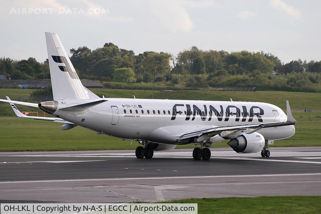 OH-LKL, 2007 Embraer 190LR (ERJ-190-100LR) C/N 19000153, Departing 23R