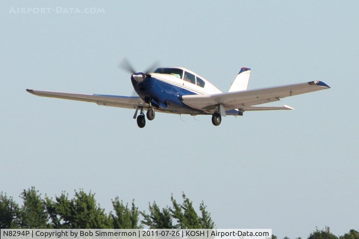 N8294P, 1963 Piper PA-24-250 Comanche C/N 24-3547, Departing Airventure 2011.