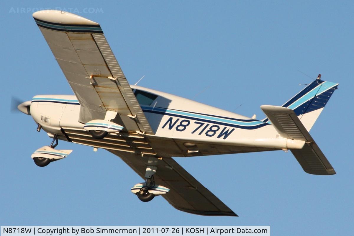 N8718W, 1964 Piper PA-28-235 Pathfinder C/N 28-10253, Departing Airventure 2011.