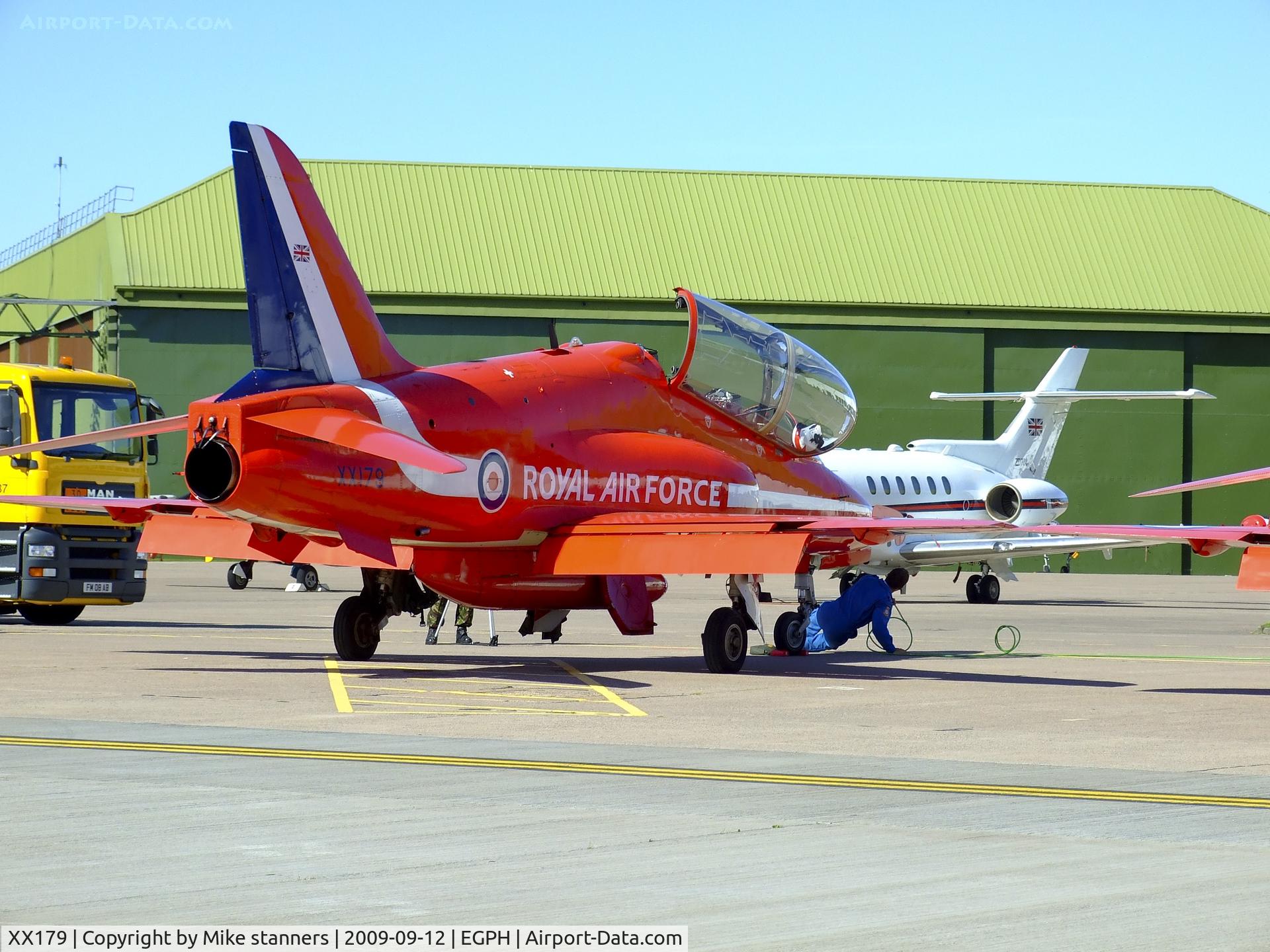XX179, 1977 Hawker Siddeley Hawk T.1W C/N 026/312026, Red arrows Hawk T.1 on the flightline at Leuchars airshow 2009
