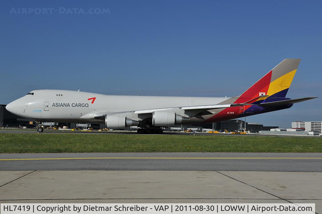 HL7419, 1994 Boeing 747-48EF (SCD) C/N 25781, Asiana Boeing 747-400