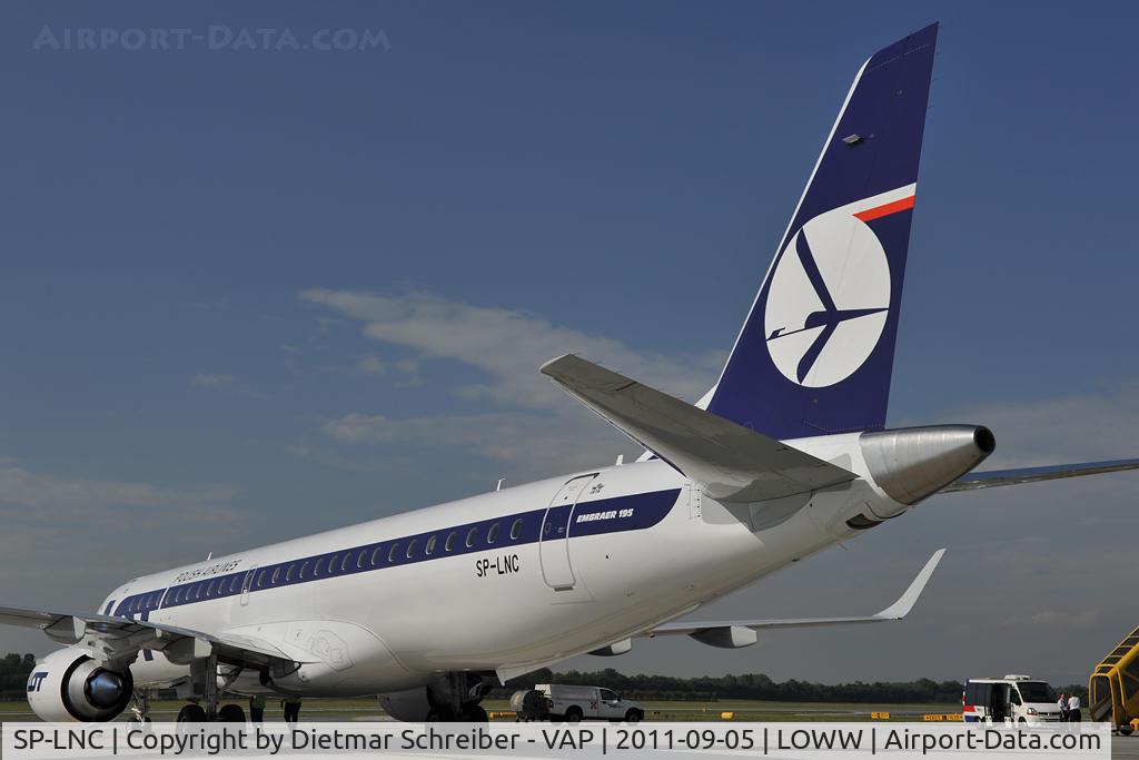 SP-LNC, 2011 Embraer 195LR (ERJ-190-200LR) C/N 19000462, LOT Embraer 195