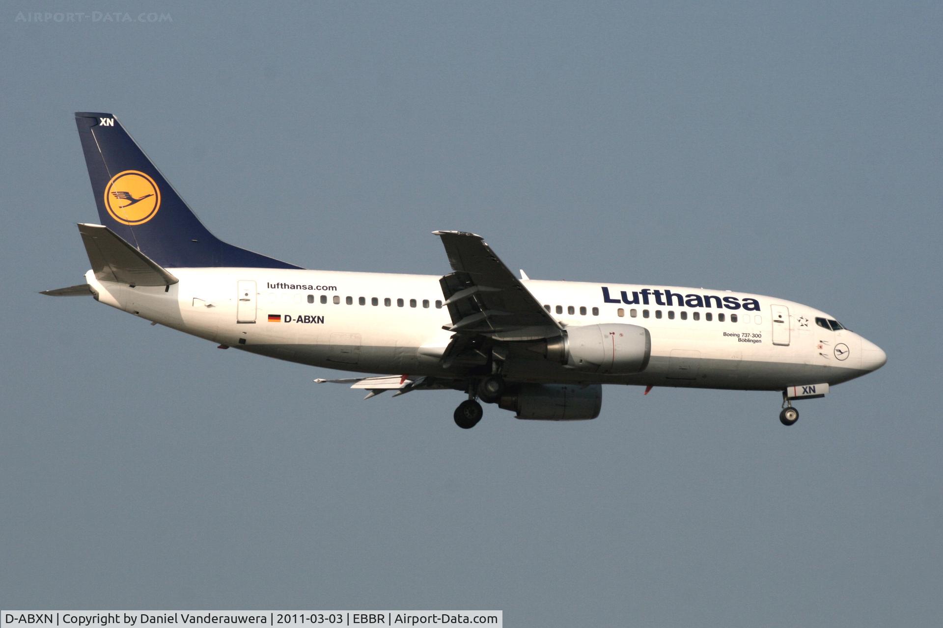 D-ABXN, 1987 Boeing 737-330 C/N 23872, Arrival of flight LH1008 to RWY 02