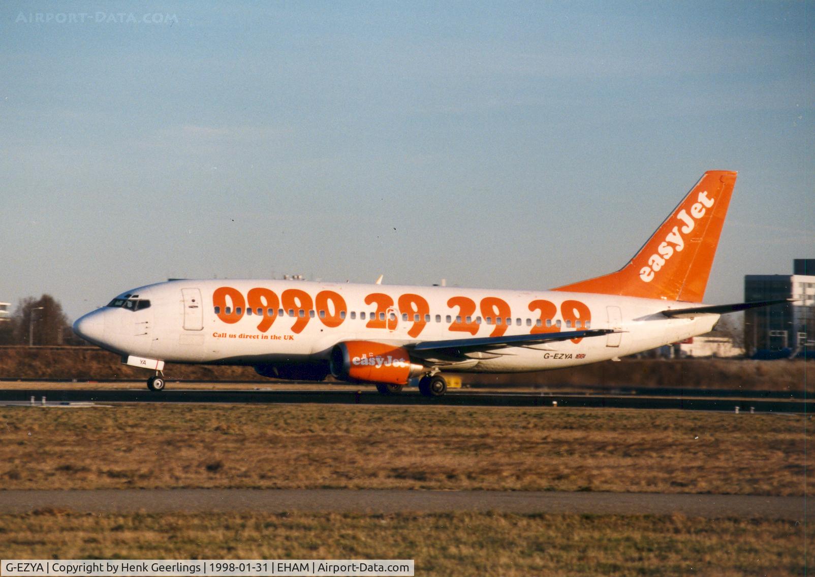 G-EZYA, 1986 Boeing 737-3Y0 C/N 23498, EasyJet , spcl cs  0990 29 29 29