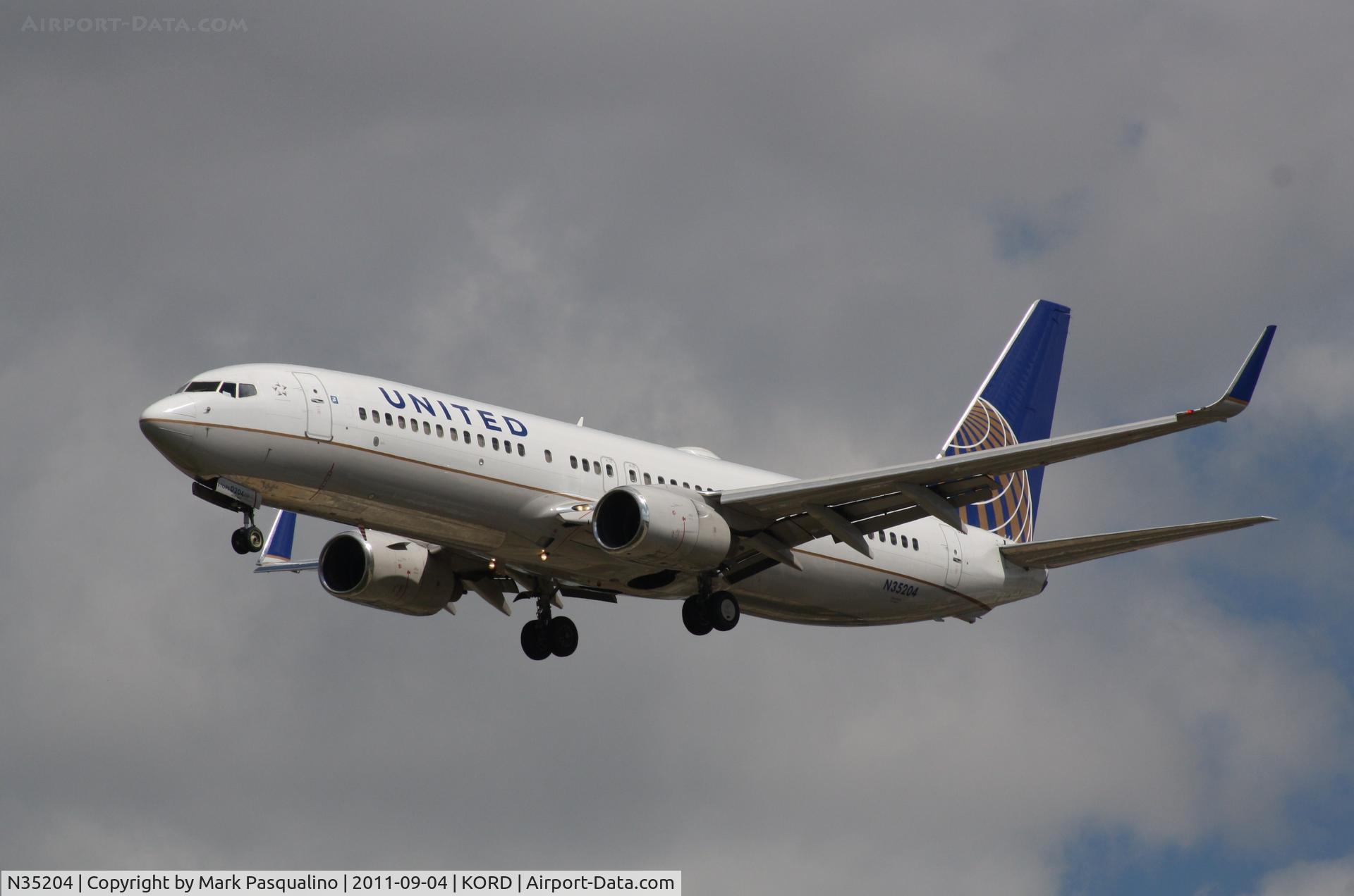 N35204, 2000 Boeing 737-824 C/N 30576, Boeing 737-800