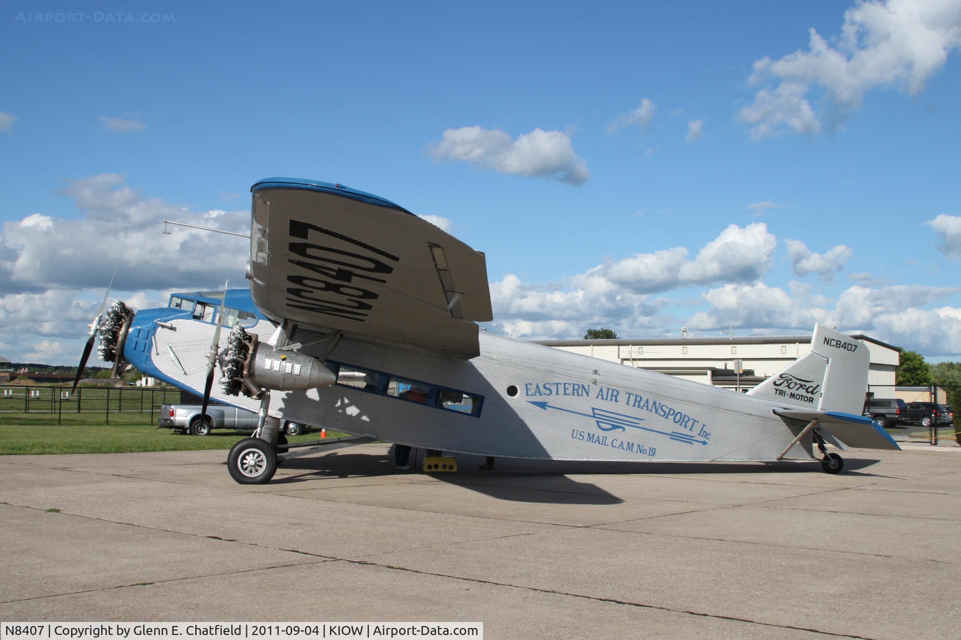 N8407, 1929 Ford 4-AT-E Tri-Motor C/N 69, Parked for unloading passengers