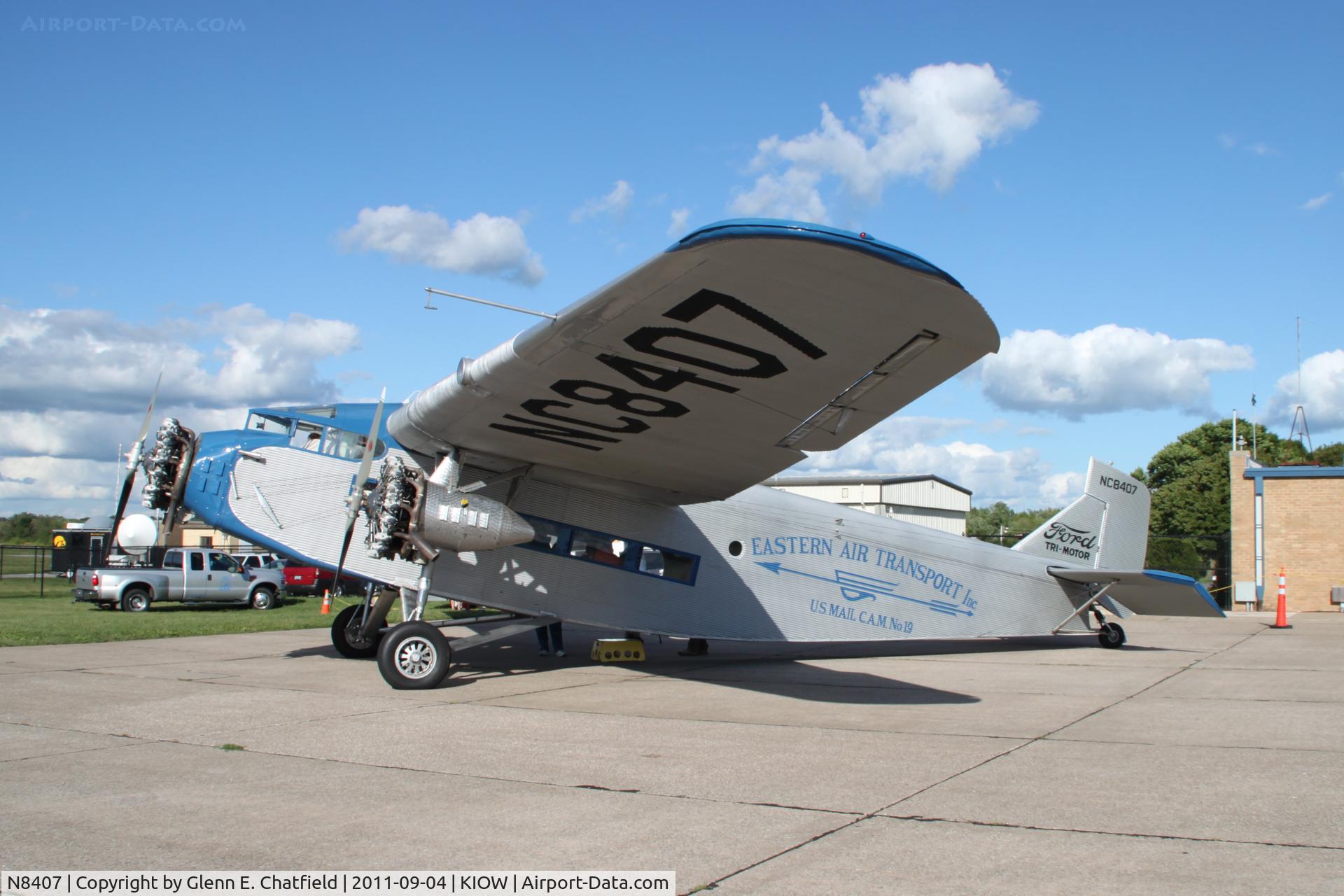 N8407, 1929 Ford 4-AT-E Tri-Motor C/N 69, Parked for unloading passengers