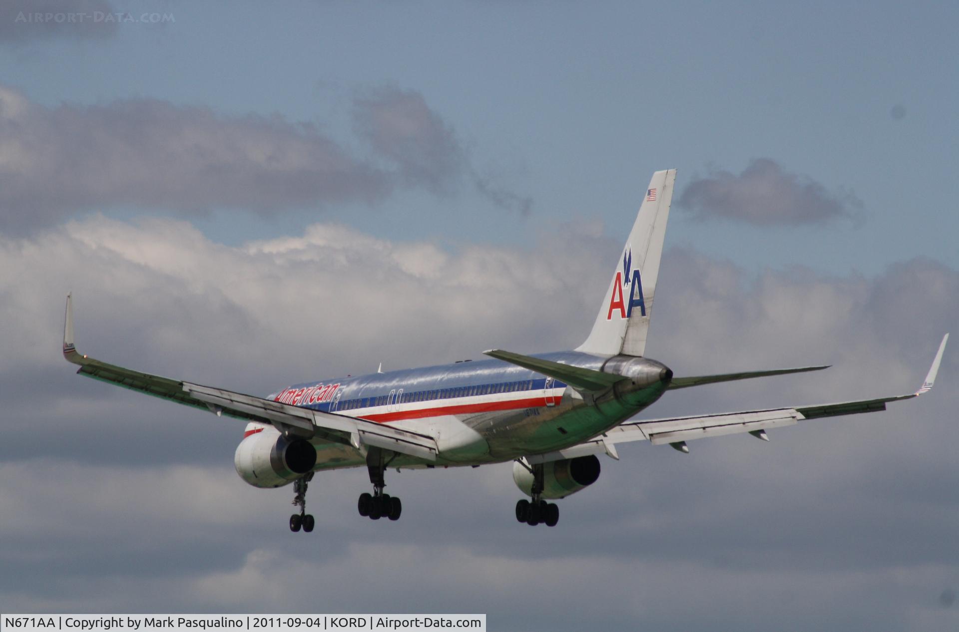 N671AA, 1992 Boeing 757-223 C/N 25336, Boeing 757-200