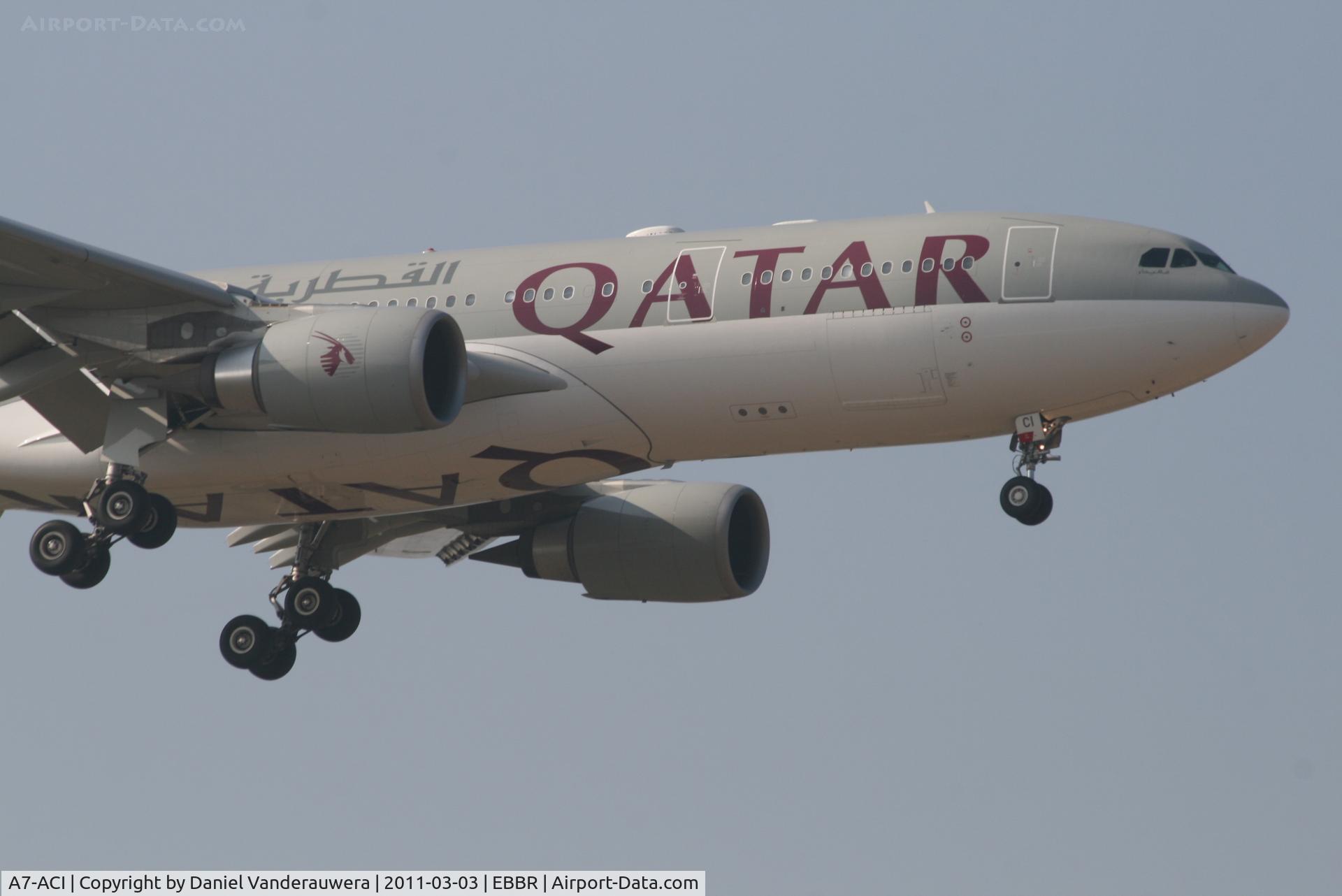 A7-ACI, 2006 Airbus A330-202 C/N 746, Arrival of flight QR941 to RWY