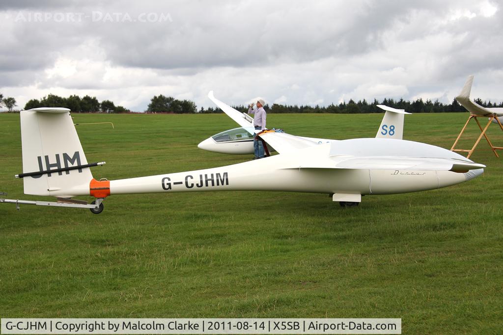 G-CJHM, 1991 Schempp-Hirth Discus b C/N 373, Schempp-Hirth Discus B at Sutton Bank, N Yorks, August 2011.