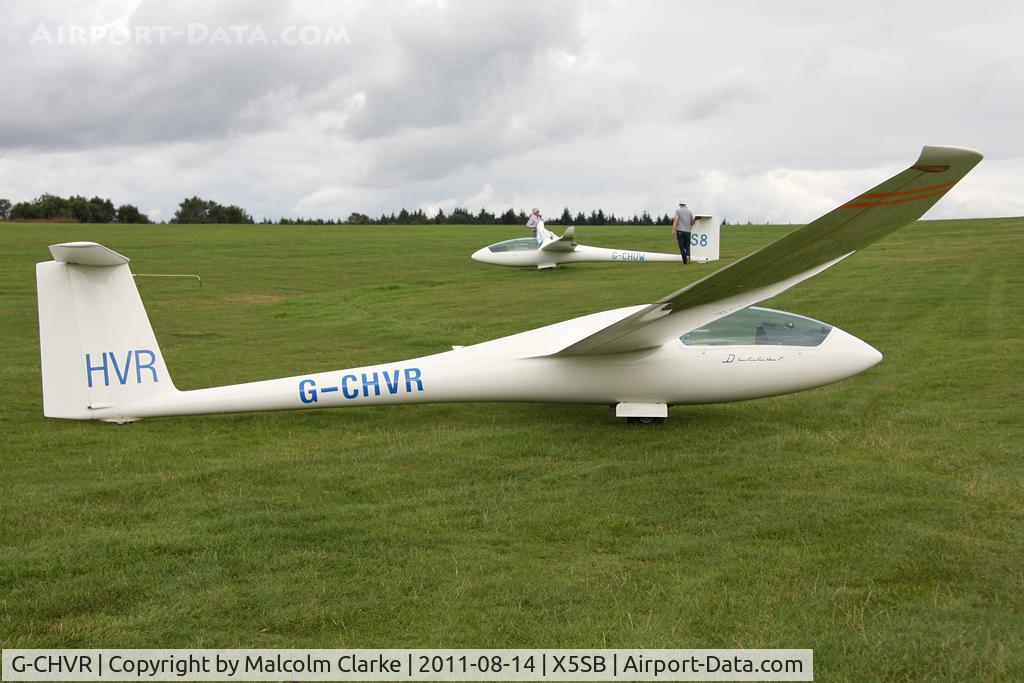 G-CHVR, Schempp-Hirth Discus b C/N 560, Schempp-Hirth Discus B at Sutton Bank, N Yorks, August 2011.