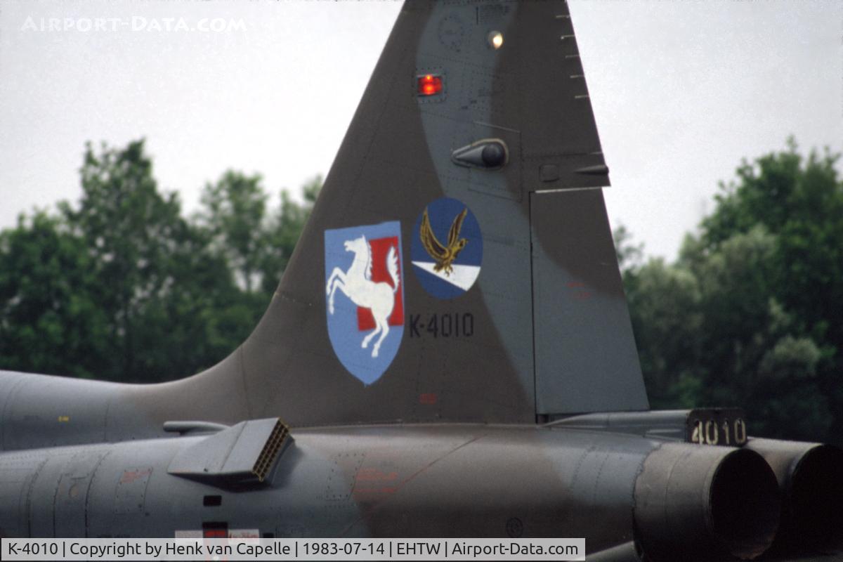 K-4010, 1969 Canadair NF-5B Freedom Fighter C/N 4010, NF-5B two-seat trainer of Twente based 313 squadron of the Royal Netherlands Air Force with the badge of Luftwaffe wing JaboG 36 from adjacent Hopsten air base in Germany.