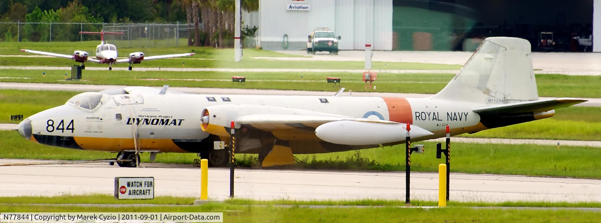 N77844, 1953 English Electric Canberra TT.18 C/N HP/HI/161B, At MLB