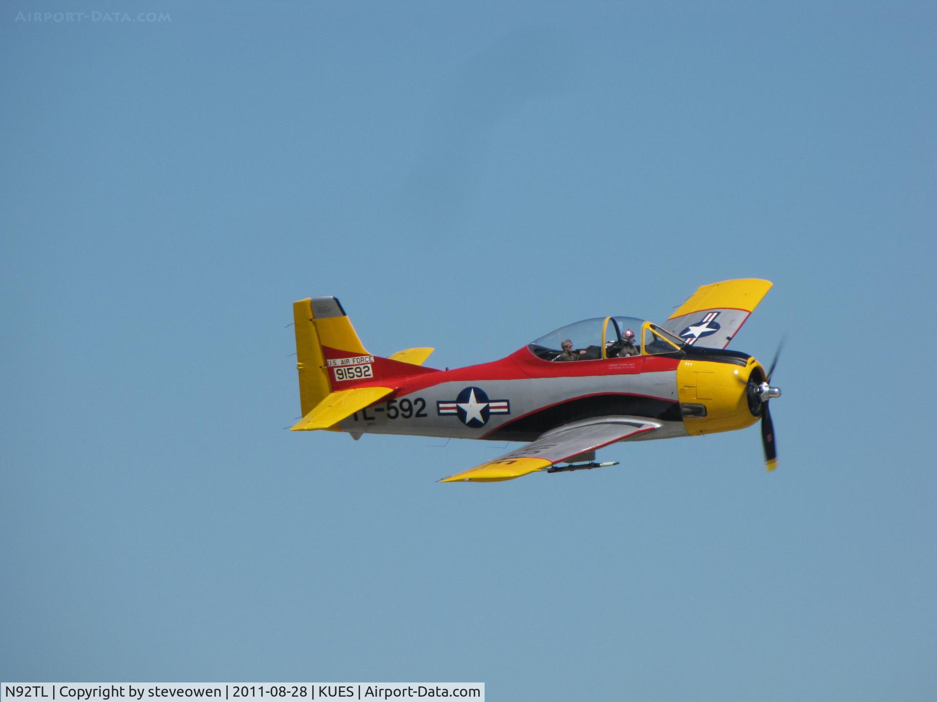 N92TL, 1949 North American T-28A Trojan C/N 49-1592, Wings over Waukesha Airshow 2011