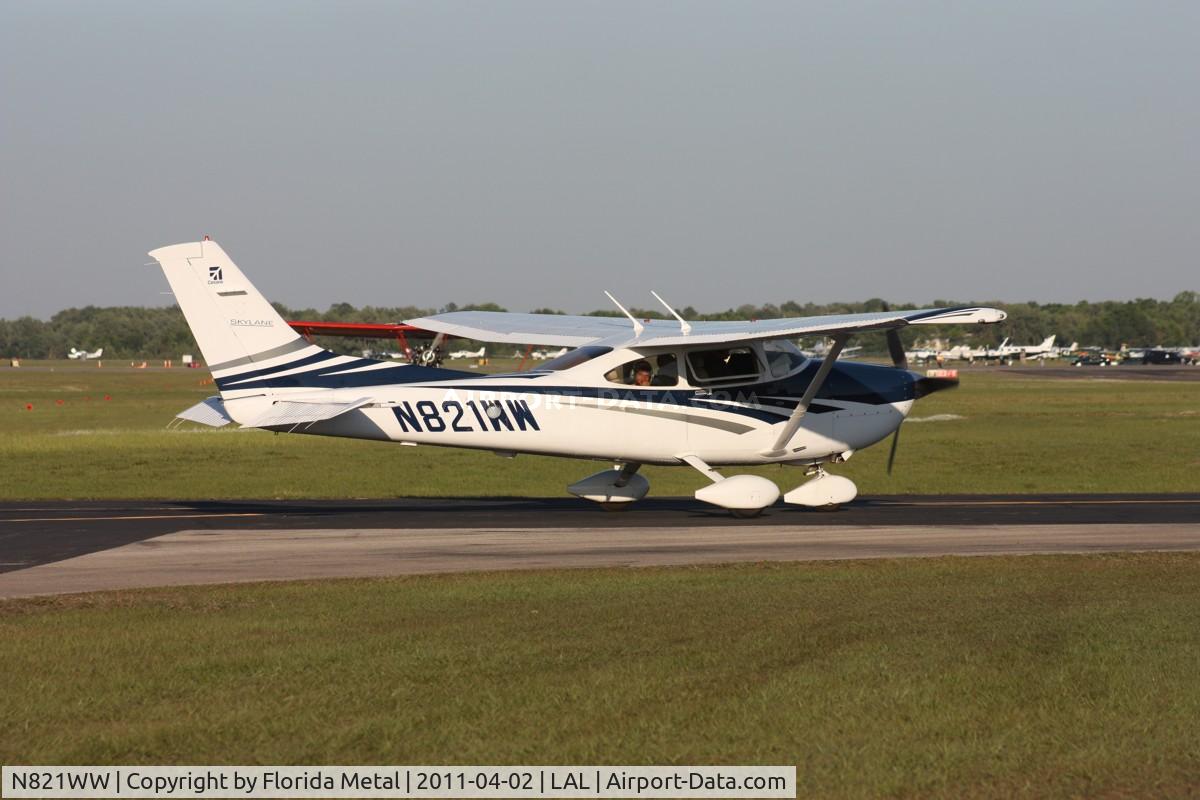 N821WW, 2006 Cessna 182T Skylane C/N 18281828, Cessna 182T