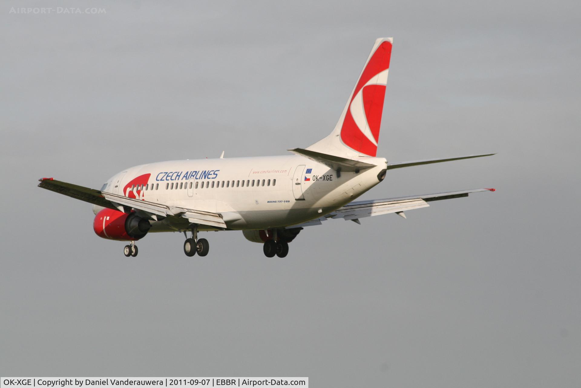 OK-XGE, 1992 Boeing 737-55S C/N 26543, Flight OK204 is descending to RWY 25L