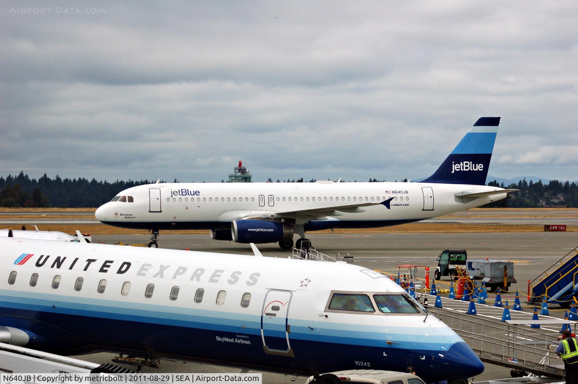 N640JB, 2006 Airbus A320-232 C/N 2832, At SeaTac
