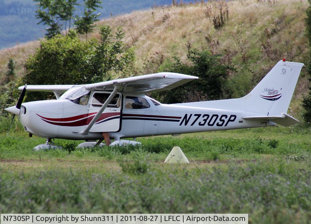 N730SP, 2000 Cessna 172S C/N 172S8667, Waiting a new flight...