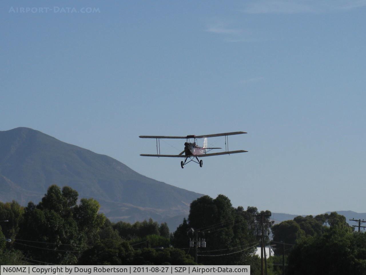 N60MZ, 1930 De Havilland DH-60G Gypsy Moth C/N 1293, 1930 DeHavilland DH.60G GIPSY MOTH, DeHavilland GIPSY II 4 cylinder inverted in-line air-cooled 120 Hp, on final Rwy 22