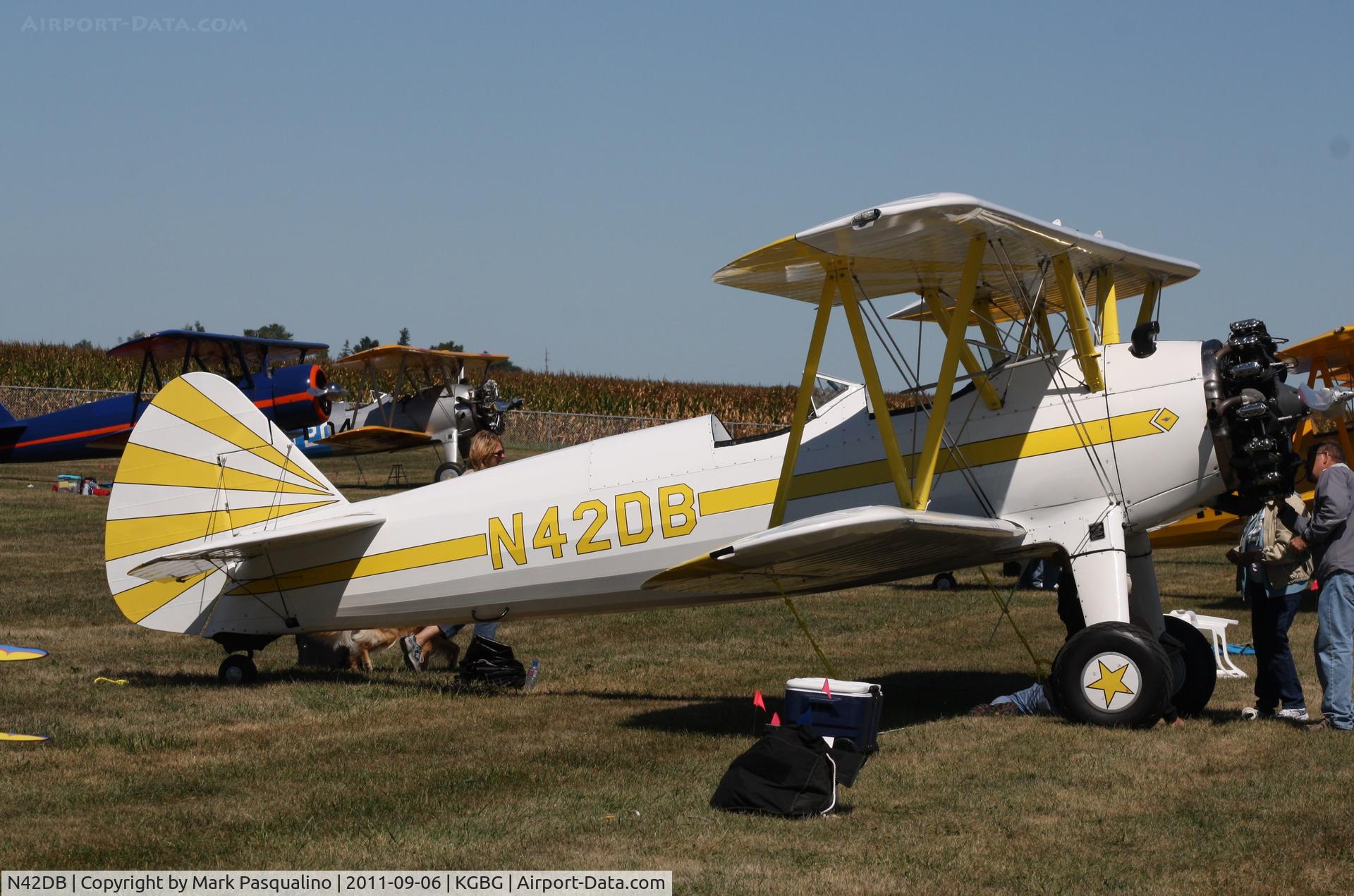 N42DB, 1942 Boeing A75N1 (PT-17) C/N 75-3144, Stearman
