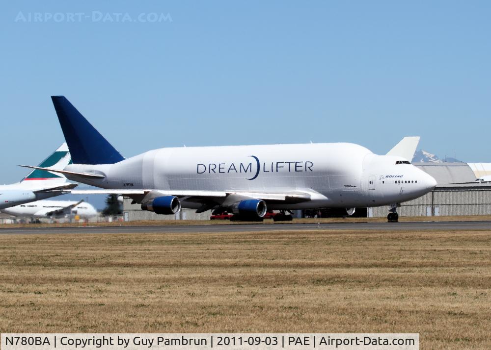 N780BA, 1990 Boeing 747-409(LCF) Dreamlifter C/N 24310, Departing for ????